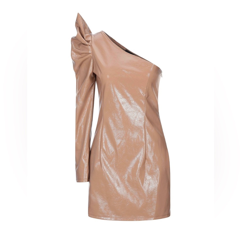 Short party dress.